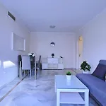 Lägenhet Junto Puerto Banus Playa Piscinas Y Wifi Marbella