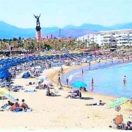 Junto Puerto Banus Playa Piscinas Y Wifi *