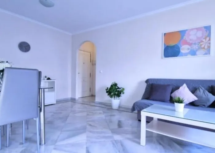 Junto Puerto Banus Playa Piscinas Y Wifi *