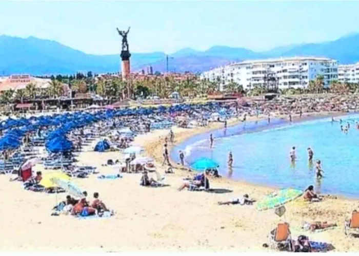 Junto Puerto Banus Playa Piscinas Y Wifi *