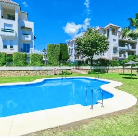 Διαμέρισμα Junto Puerto Banus Playa Piscinas Y Wifi Μαρμπέλλα