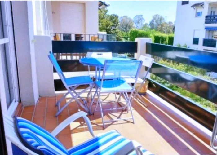 Junto Puerto Banus Playa Piscinas Y Wifi Marbella